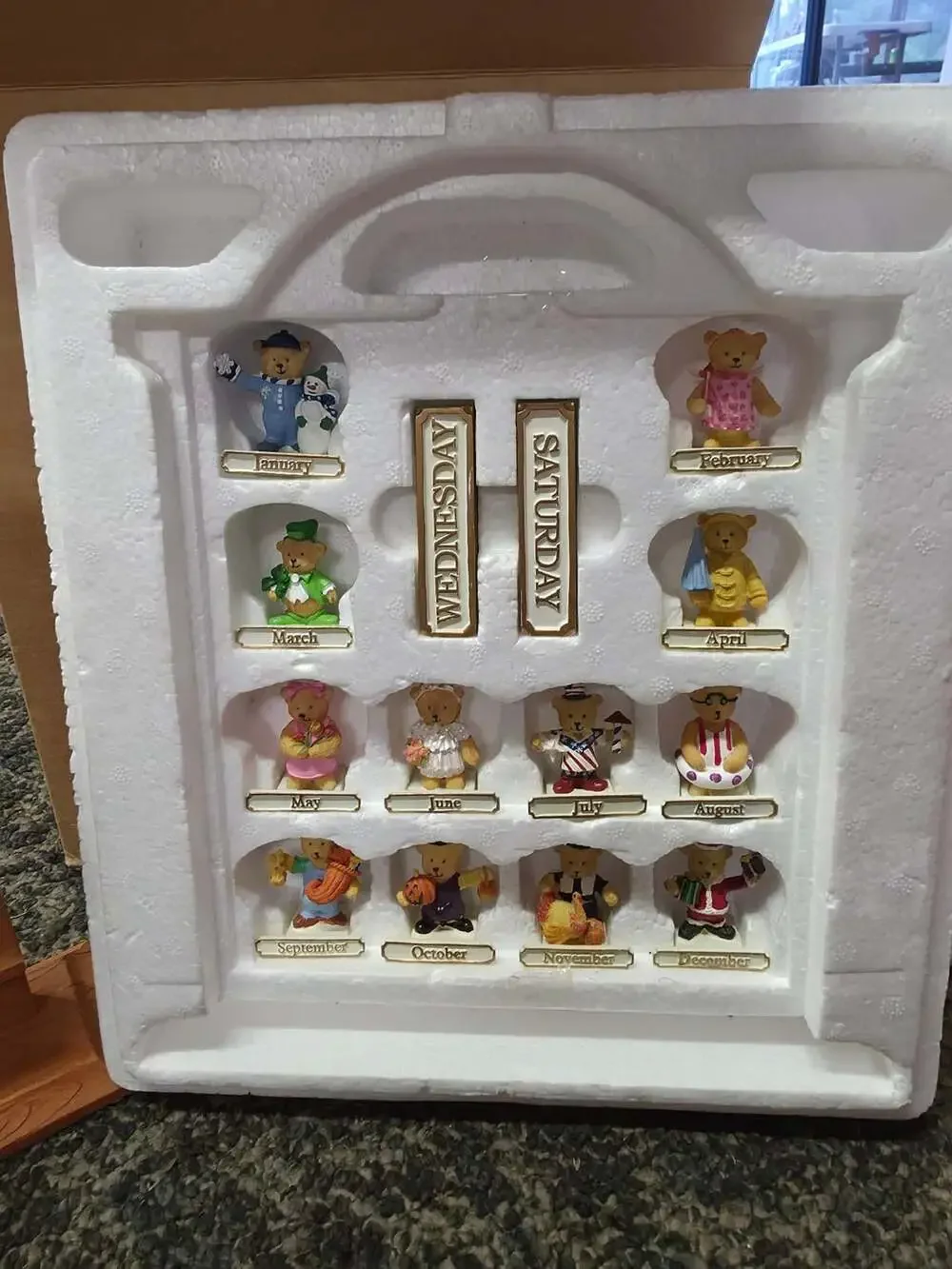 Avon Bear Perpetual Calendar Set With Figurines